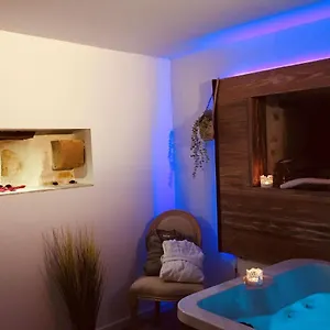 le-petit-secret-dalban.hotels-rhonealpes.com/